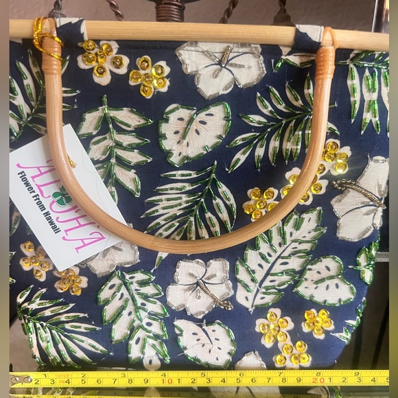 Aloha purse - Picture 8 of 9